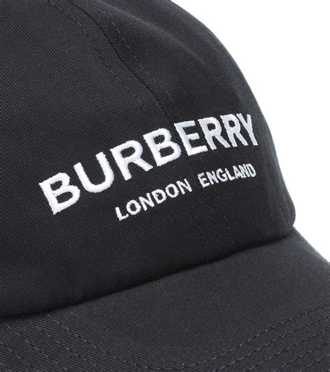 Burberry Black Baseball Cap/Hat Sz L (BURW01W) .